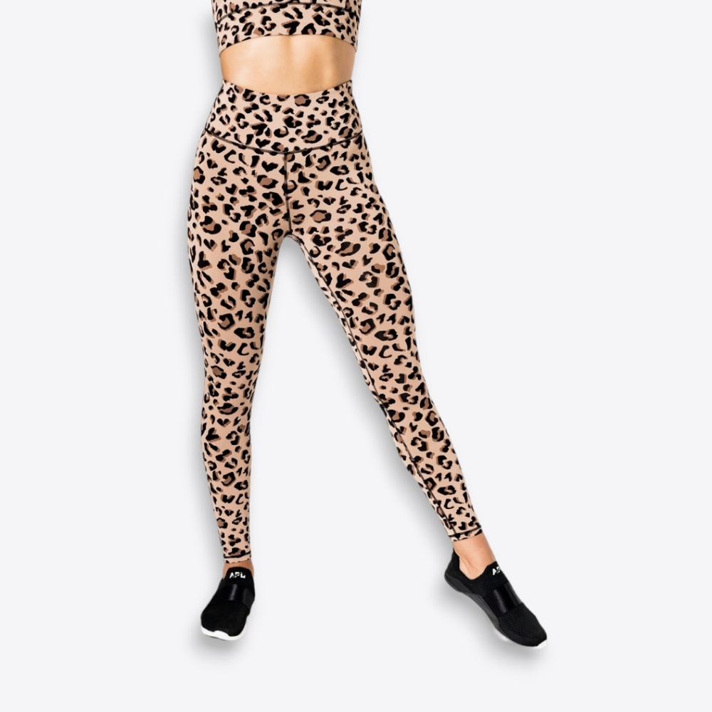 IVL Collective Women Into the Wild Active Legging Size 4 in Leopard